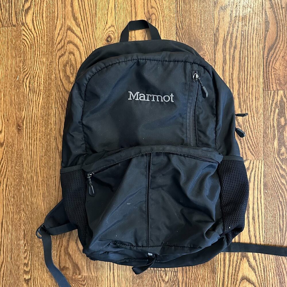 Marmot Calistoga Men Backpack Black Embroidered Adjustable Straps Pack Bag